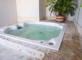 Casa Badillo 2 OLD CITY CRAZY LOCATION 4br jacuzzi wifi Ac hottub
