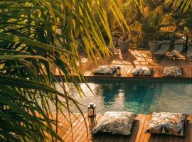 VILLA HOLISTIKA : BED AND BREAKFAST / POOL / AIR CONDITIONING/ MONT FARON TOULON, viešbutis mieste Tulonas