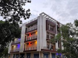 Royal Rudraksh Palace, hotel i Bābatpur