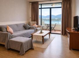 Azure Haven by the Sea-Lumut, Hotel in Lumut