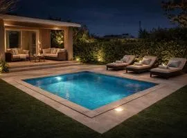 Sea Breeze & Nature villa with pool near the sea