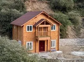 Samlaun Chalet and Retreat
