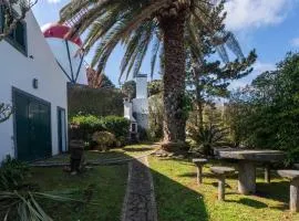 Casa do Moinho - Garden & Sea View Retreat