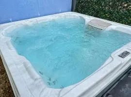 Whispering Pines Spa - Uk50087