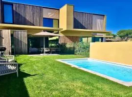 Villa Rimah, Sunny Algarve, Entire Villa "heated" pool, Golf, walk to Beaches & Long Stays by Clever Details