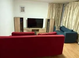 Luxurious Business or Family Apartment near Daimler and city center