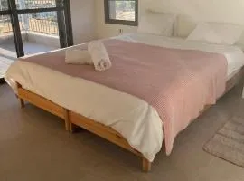 צימר נוף השדה