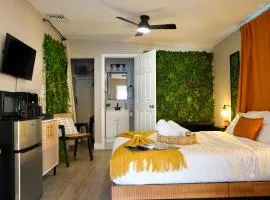Quiet Boho Suite near Orlando attractions
