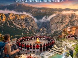 La Grotta Sardegna 3 Bedrooms 3 Private Bathrooms, hotel em Urzulei