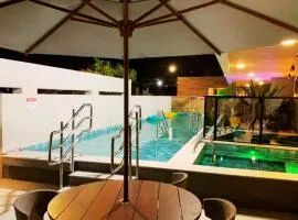 Quarto e Sala na Ponta Verde e Pajuçara