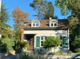 Möblierte Zimmer für temporäres Wohnen in gepflegtem Haus in Riehen grenznah