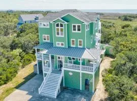 Dog-friendly ocean- & sound-view home with private pool, hot tub, & central AC
