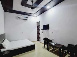 Hotel O Shiva & Restaurant, hotel Bulandshahr városában 