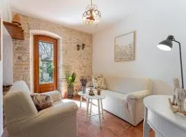 Charming Villa with Private Garden & BBQ