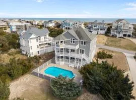 House with AC, fireplace, & private hot tub