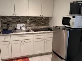 Honey Basement apartment