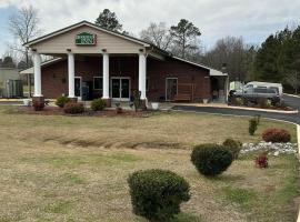 Deerfield Inn & Suites، فندق في Southside