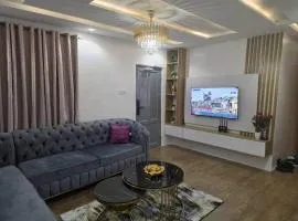 Cozy 1 Bedroom Holiday Suite and Apartment in Lagos