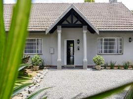 Fraser Retreat, отель в городе Хоуик