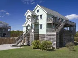 Dog-friendly house with AC, W/D, private pool, & hot tub