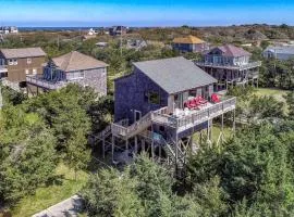 Beach home near the ocean w/sunny deck, washer/dryer, and central A/C