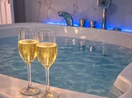 Love Room romantique avec jacuzzi prive & Parking
