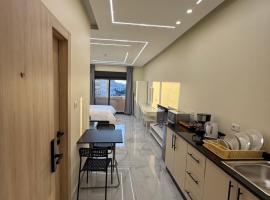 Karak Plaza Residences, хотел в Керак