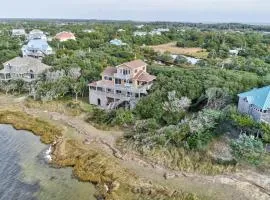Waterfront home with pool, private hot tub, ocean view, W/D & AC - dog-friendly