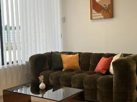 Bien calme et spacieux avec baignoire balneo, hotell i Crêches-sur-Saône