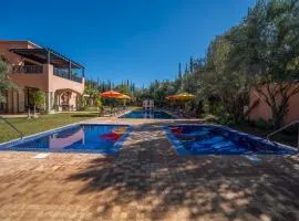 Villa Juzyan Piscine-Jacuzzi-Pataugeoire-Pétanque