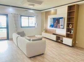 Bonoumin Luxury Apartment, Hotel in Abidjan
