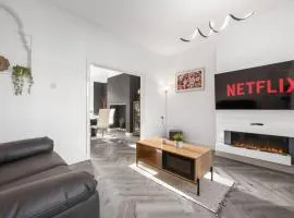 Modern & Stylish Stay in the Heart of Great Harwood