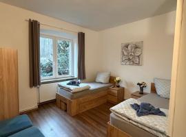 Frisch sanierte Ferienwohnung in Grabow, Hotel in Grabow