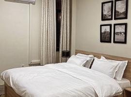 lush suites, hotel v mestu Cape Coast