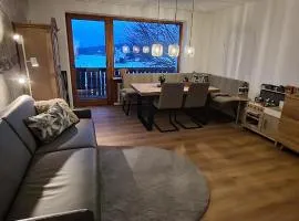 Ferienwohnung Bergzauber mit Pool und Sauna, direkt am Skilift