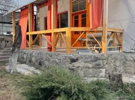 Green Vibe Guesthouse