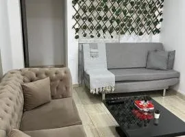 Apartment with independent entrance in the center M5