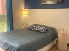 Studio 24 m2 - Hameaux de Camargue - village 9 - 13200 Arles