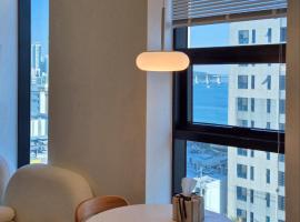 로프트부산 loft busan, hotel v destinácii Samgong-ni