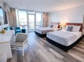 ESJ Towers Studio - Isla Verde Beach Access