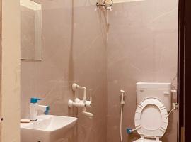 Hotel maa jp tower, hotel u gradu Guwārighāt