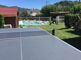 Villa Georges, hotel v destinaci Foix