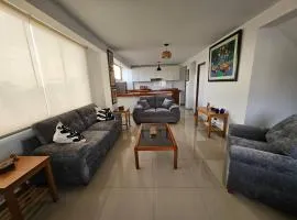 Surfers Paradise - Casa Caro