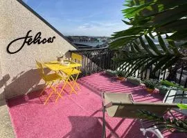 MODERNO PISO CON LA MEJOR TERRAZA DE RIBADEO Y VISTAS MARAVILLOSAS