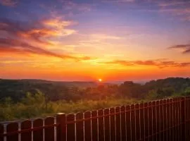 Pensiunea View Cluj, panoramă superbă, liniște în natură, acces rapid la oraș