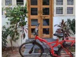 Swanky Sojourns Homestay with single AC Bedroom, hotel en Kolhapur