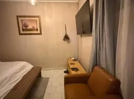 Mboa Teaty Break HOUSE