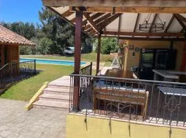 Casa Acogedora con piscina, quincho y sala de juegos en Santo Domingo