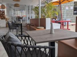 Elara Suites, отель в Найроби