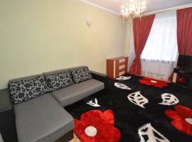 Apartment in the center on Spasskaya Street, παραλιακή κατοικία σε Nikolayev
